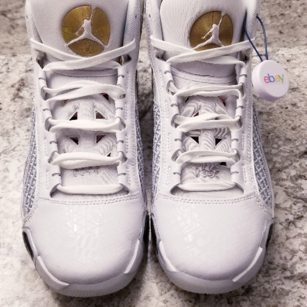 AIR JORDAN 38 AUTHENTICATED RETRO VINTAGE NIKE WHITE BLACK GOLD